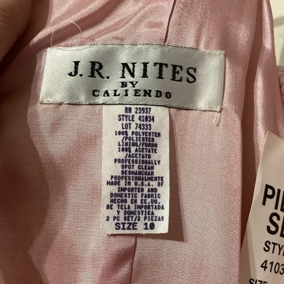 Dusty rose formal dress size 10 - Picture 5 of 8